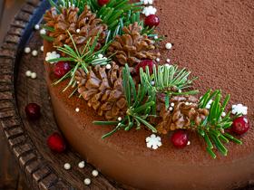 chocolate_hazelnut_cake_1